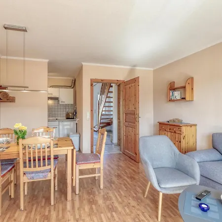 Nice Home In Toenning With Kitchen Zewnętrze zdjęcie