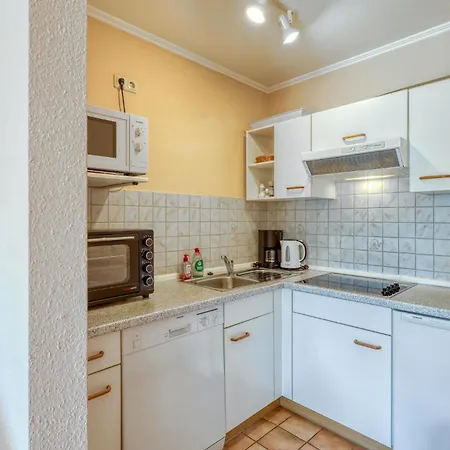 Nice Home In Toenning With Kitchen Zewnętrze zdjęcie