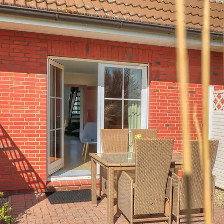 Nice Home In Toenning With Kitchen Zewnętrze zdjęcie