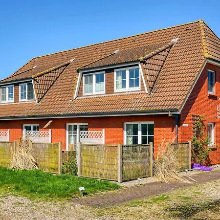Nice Home In Toenning With Kitchen Zewnętrze zdjęcie