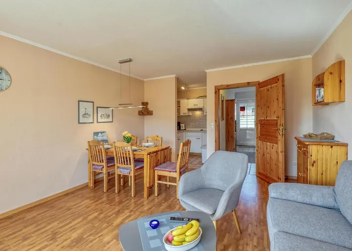 Nice Home In Toenning With Kitchen